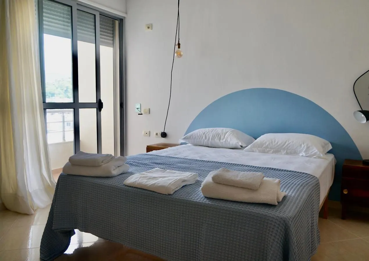 Serene Green One-Bedroom Condo Vlorë 0*,  アルバニア